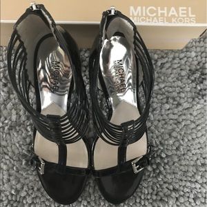 Michael Kors Molly Sandal